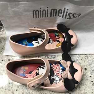 Mini Melissa’s